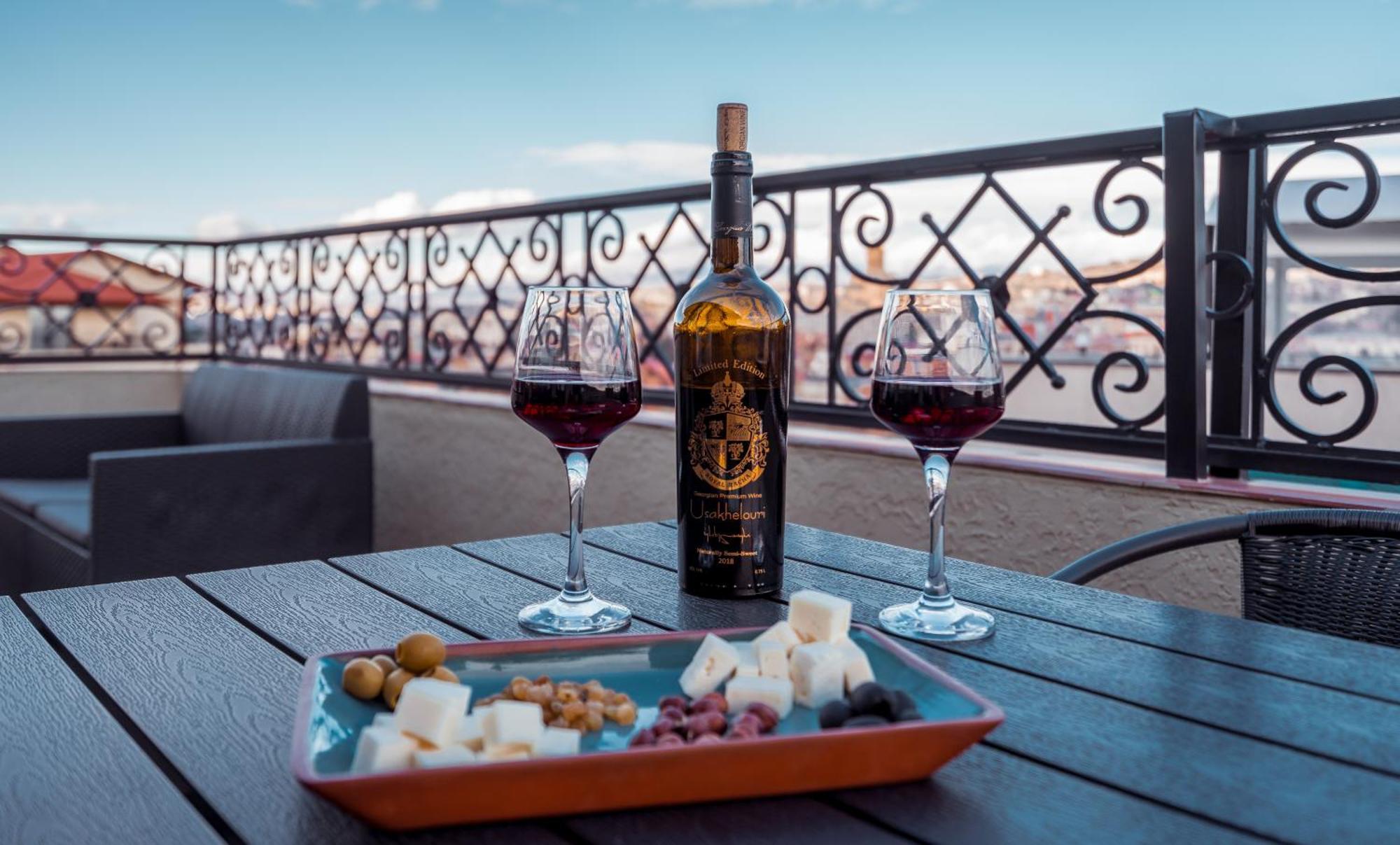 Matiane Boutique Hotel Тбилиси Екстериор снимка